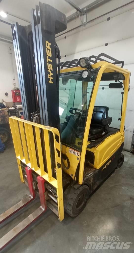 Hyster J 2.0 XN LWB Wózki elektryczne
