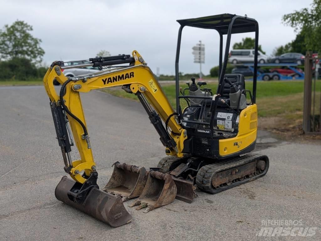Yanmar Vio 17 Minikoparki
