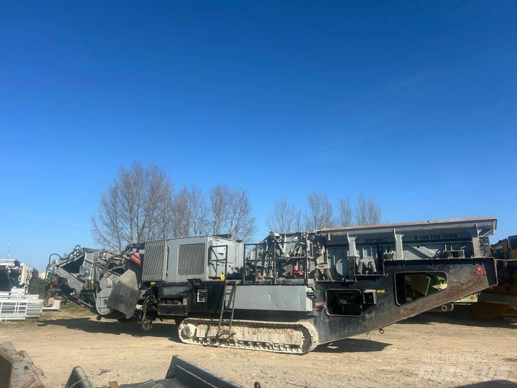GIPO R100 FDR GIGA Kruszarki mobilne