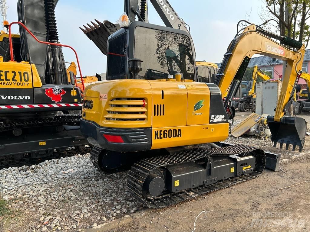 XCMG XE60DA Midikoparki  7t - 12t