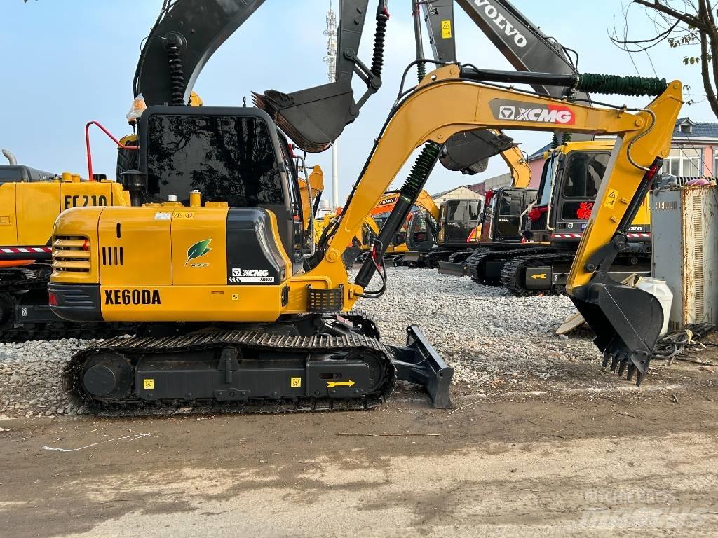 XCMG XE60DA Midikoparki  7t - 12t