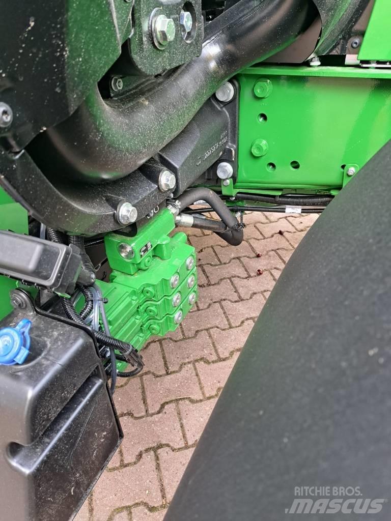 John Deere 6120M Ciągniki rolnicze