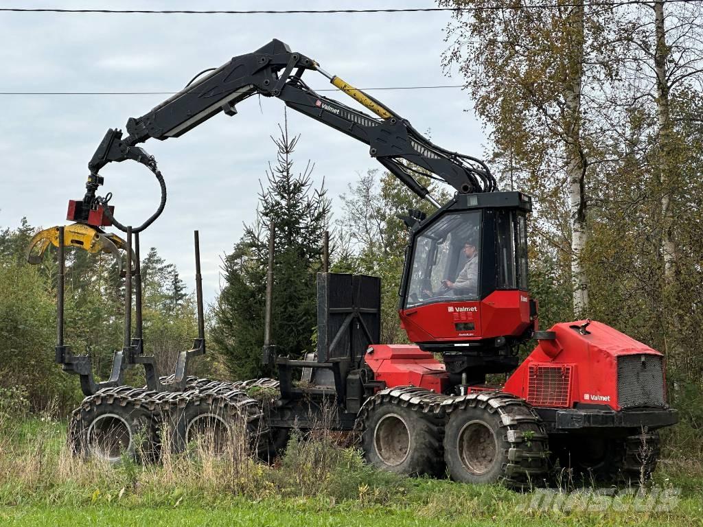 Valmet 801 Combi Harwardery