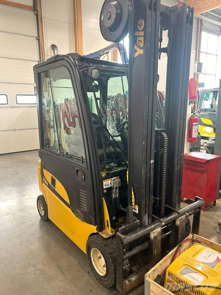 Yale ERP18VF Wózki elektryczne