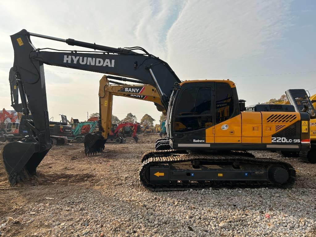 Hyundai R220LC-9S Koparki gąsienicowe