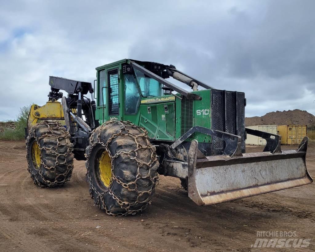 John Deere 748 H Skidery