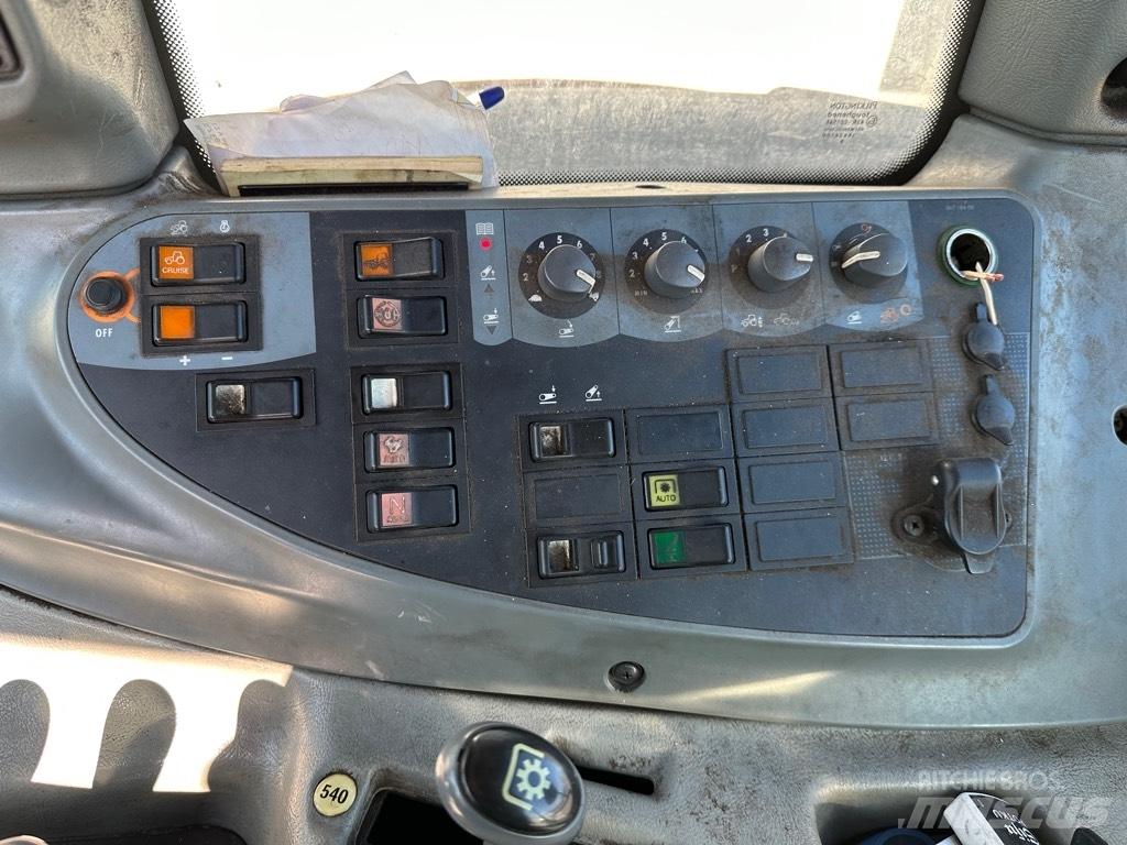 Valtra N101 Ciągniki rolnicze