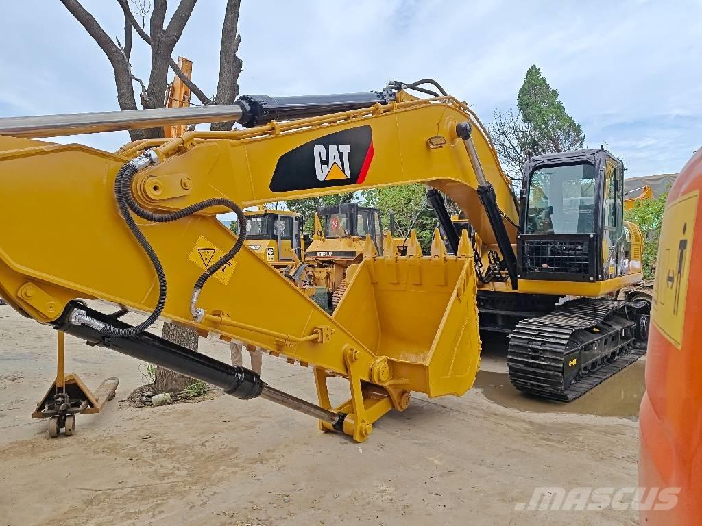 CAT 330D 2L Koparki gąsienicowe