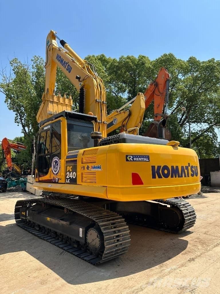 Komatsu PC 240 Koparki gąsienicowe