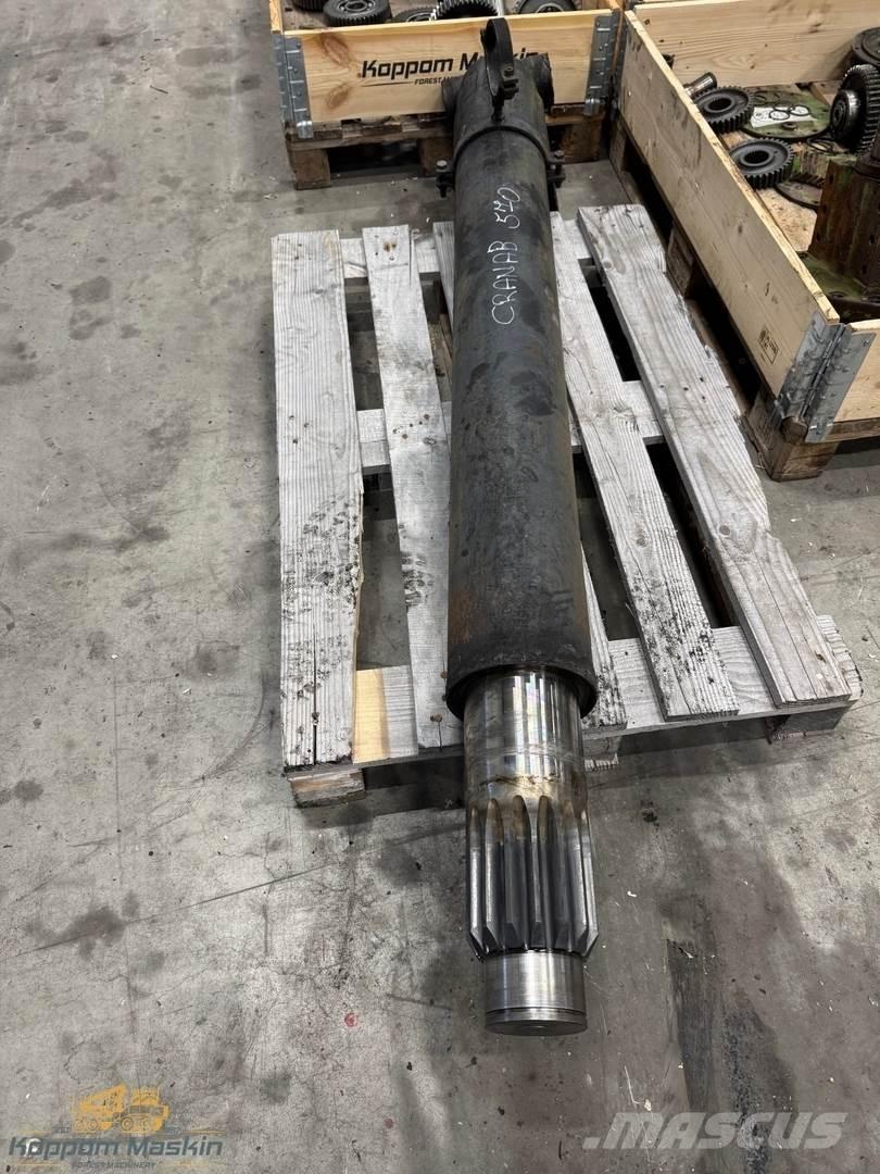 Cranab 570 Żurawie do forwarderów