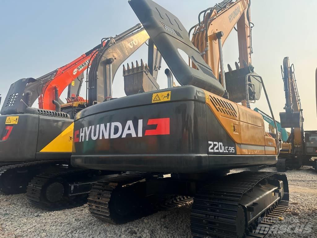 Hyundai R220LC-9S Koparki gąsienicowe