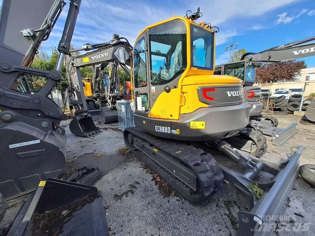 Volvo ECR88D Minikoparki