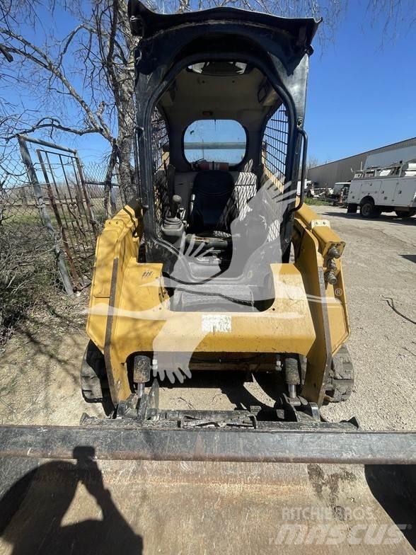 CAT 259D Ładowarki burtowe