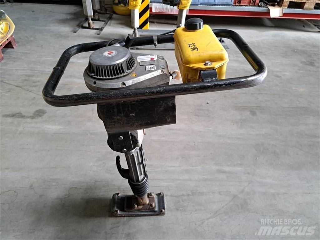 Wacker Neuson BS30 Ubijaki