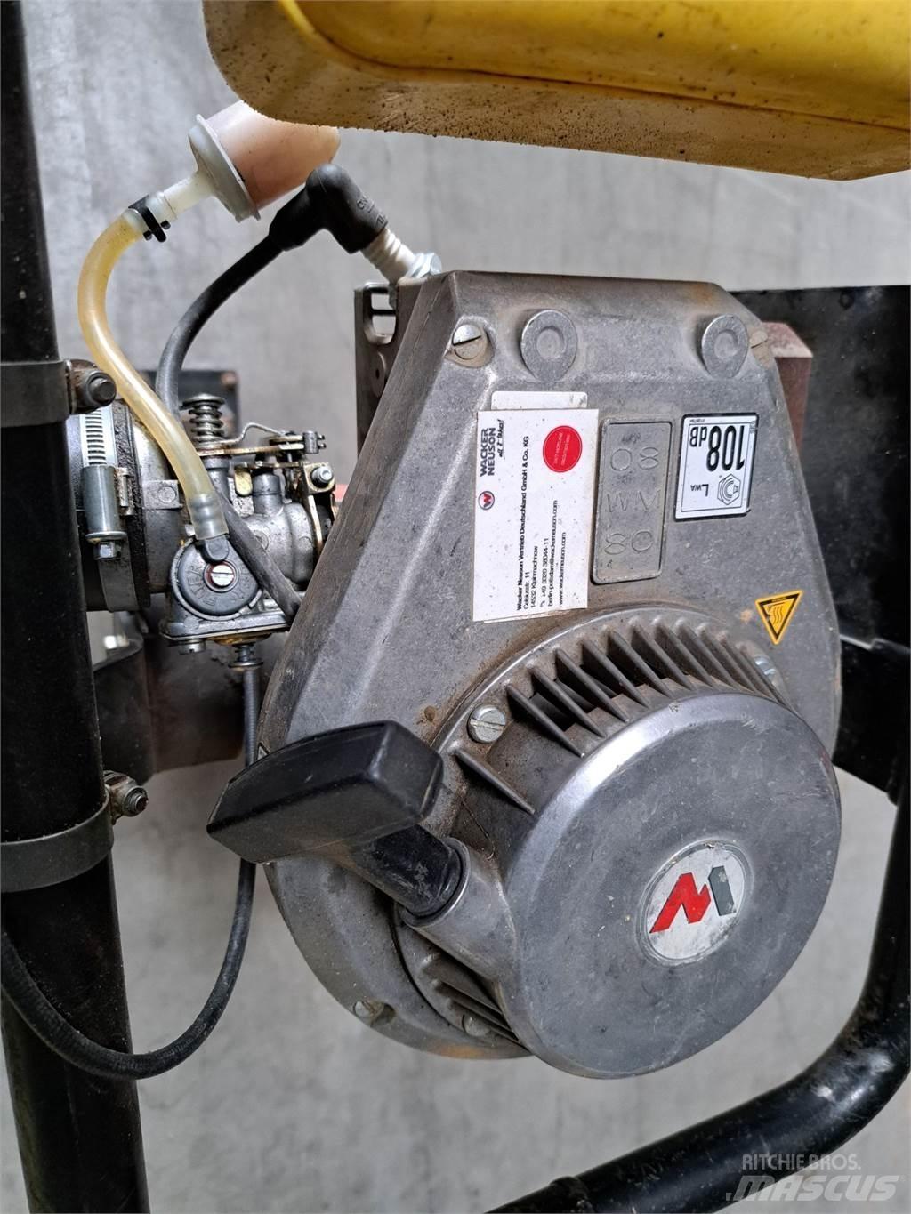 Wacker Neuson BS30 Ubijaki