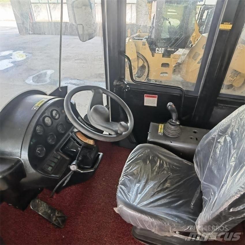 CAT 966H Ładowarki kołowe