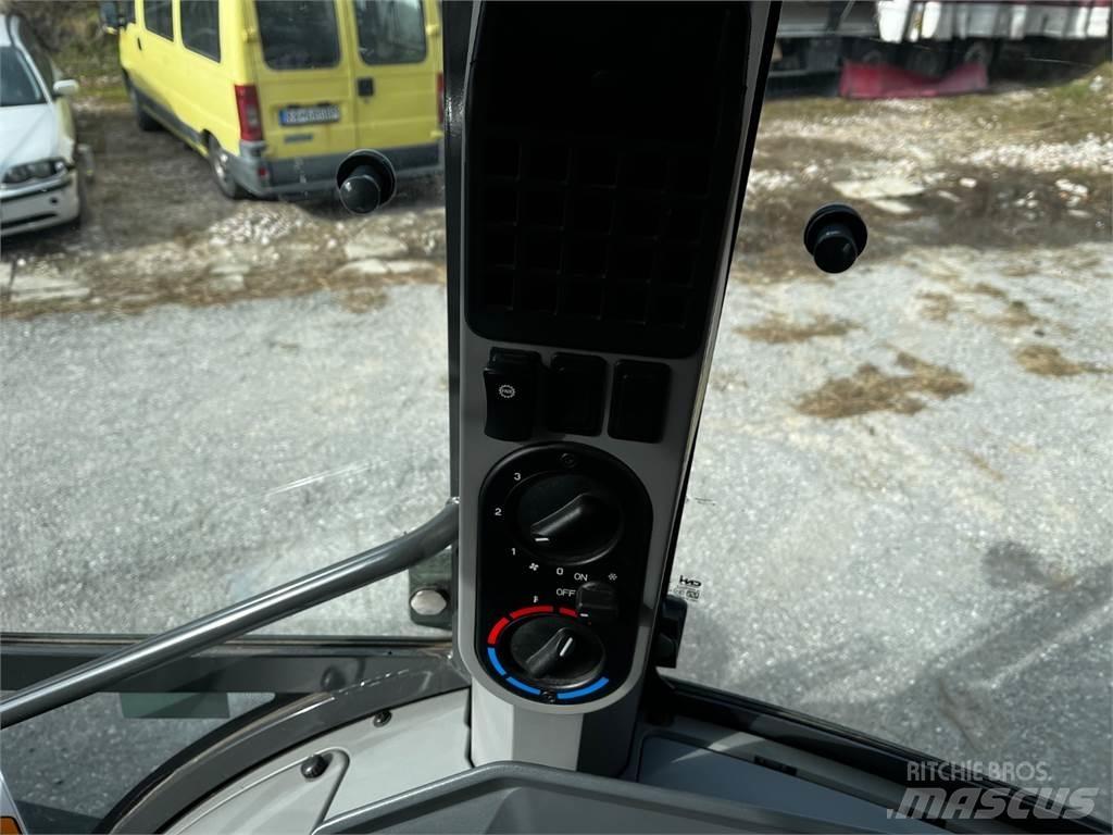 CASE 695SV 4X4 Maszyny budowlane - Inne