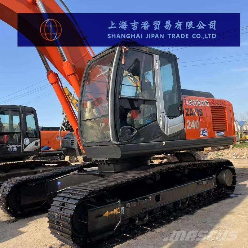 Hitachi ZX 240 Koparki gąsienicowe