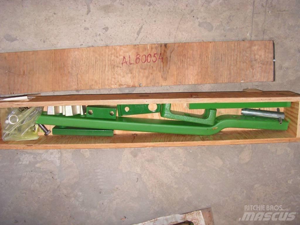 John Deere 6910 Rama i zawieszenie