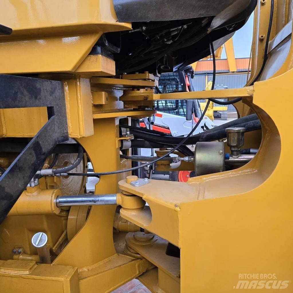 CAT 966 H Ładowarki kołowe