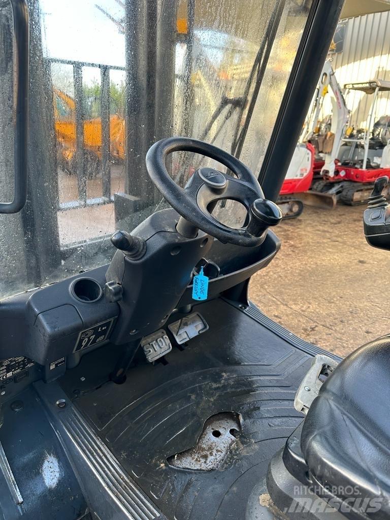 Linde H 35 D Wózki Diesla