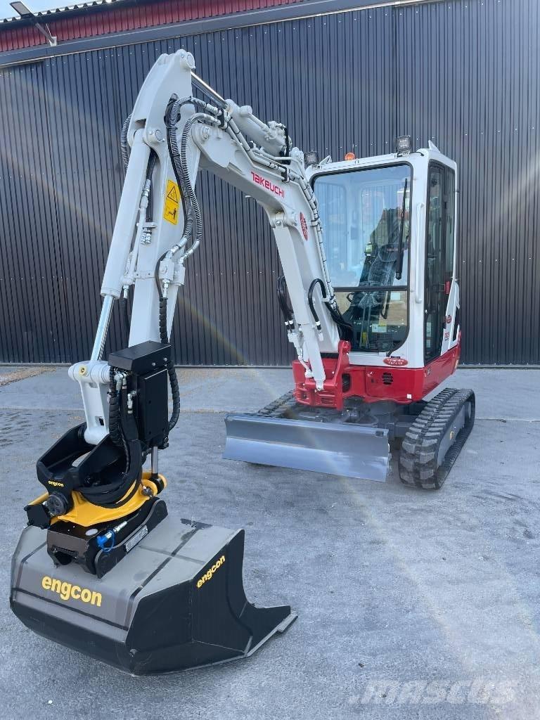 Takeuchi TB 225 Minikoparki