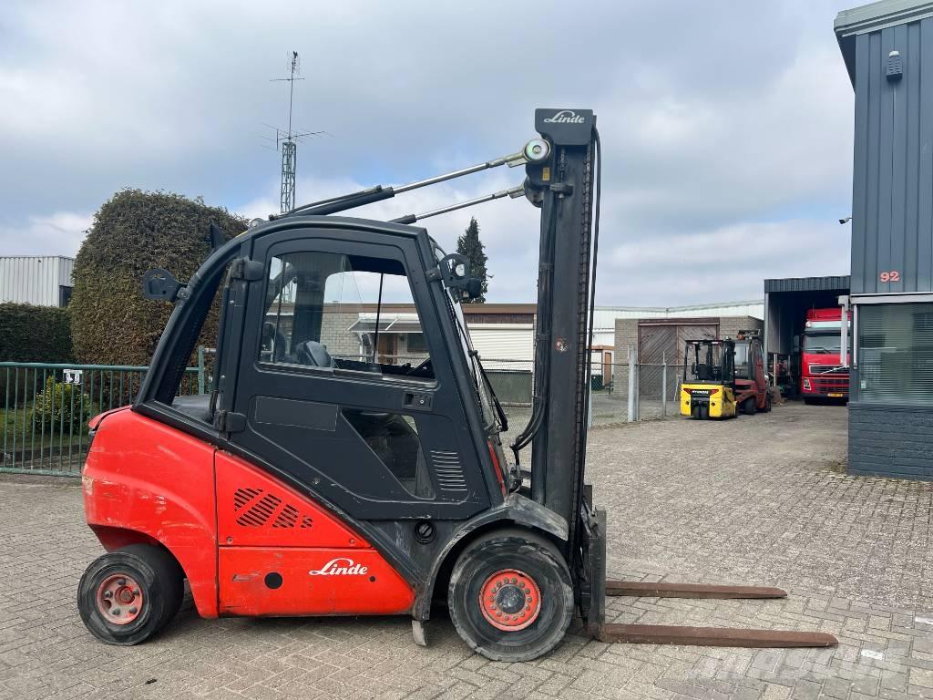 Linde H 30 D Wózki Diesla