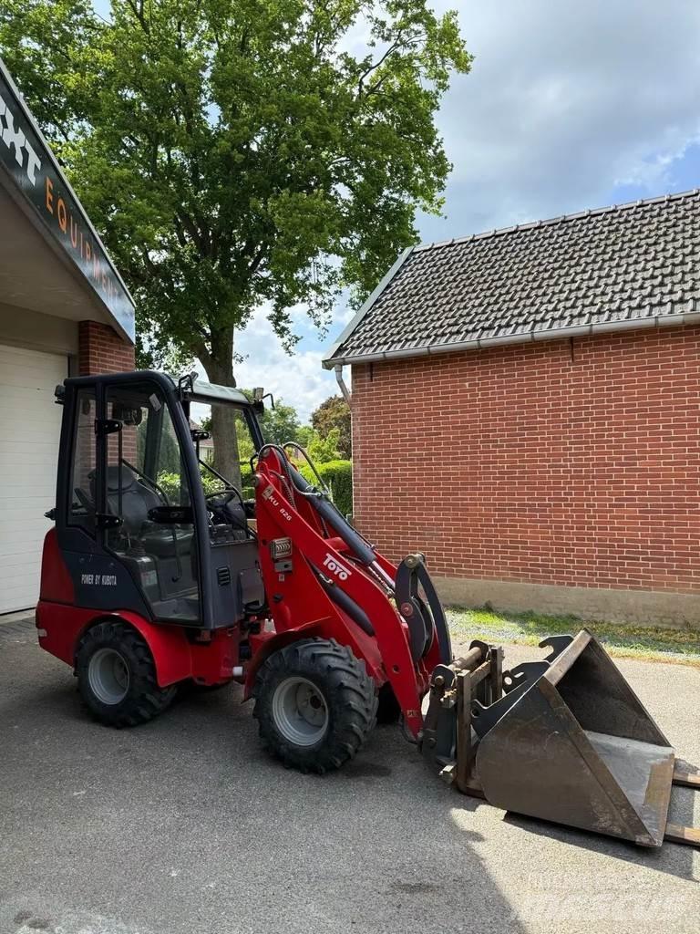 Kubota Toyo 826 Minikoparki