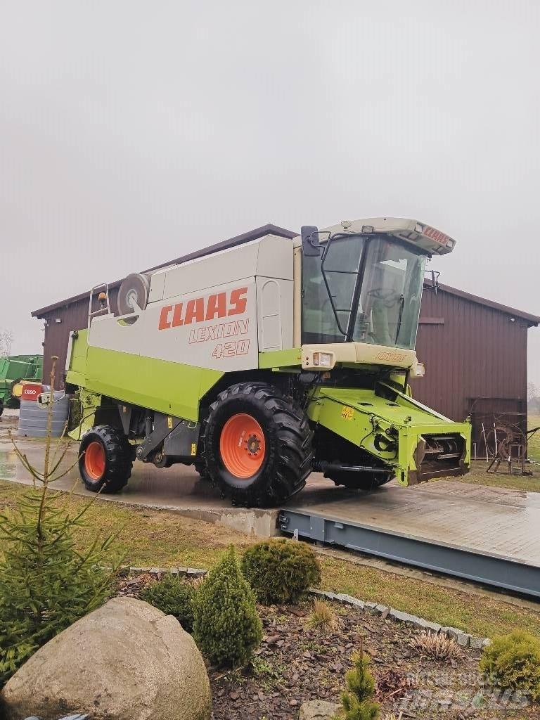 Claas 420 Kombajny zbożowe