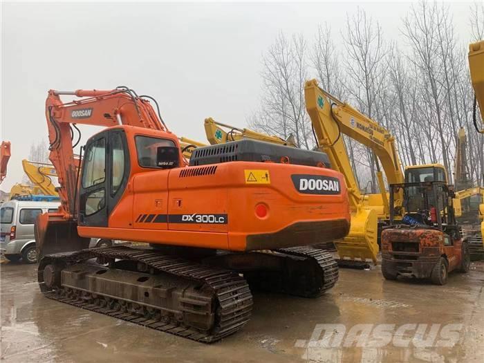 Doosan dx300 Koparki gąsienicowe