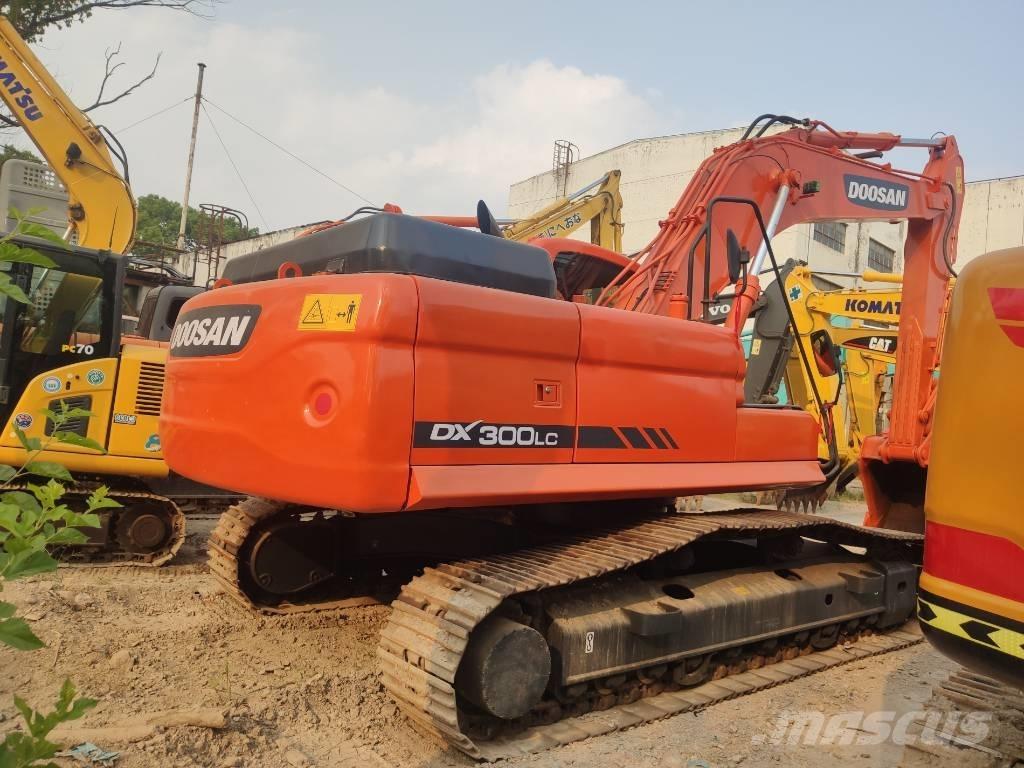 Doosan dx300 Koparki gąsienicowe