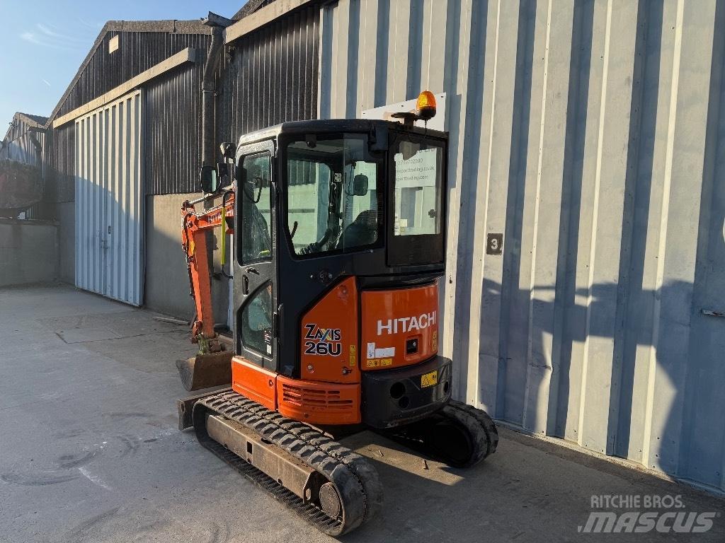 Hitachi ZX 26 Minikoparki