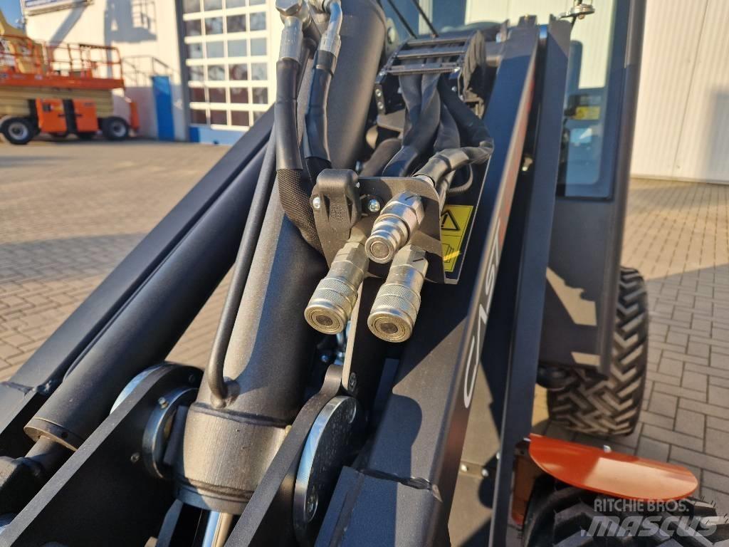 Cast Loaders 825D Ładowarki teleskopowe