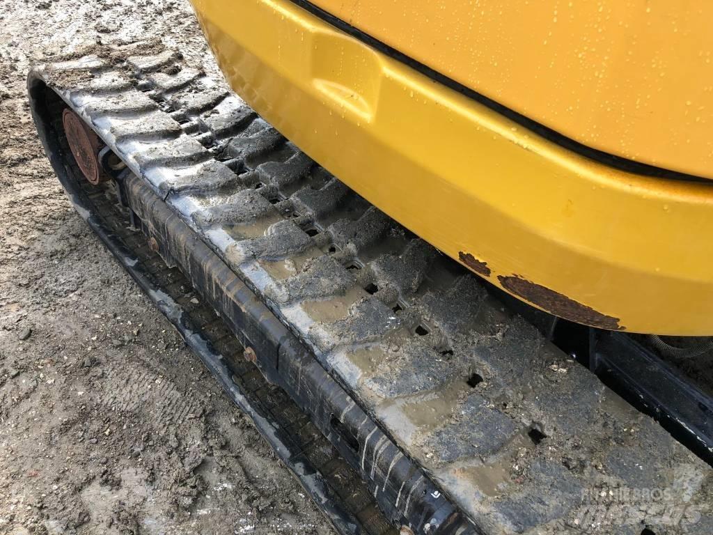 CAT 302.7 D Minikoparki