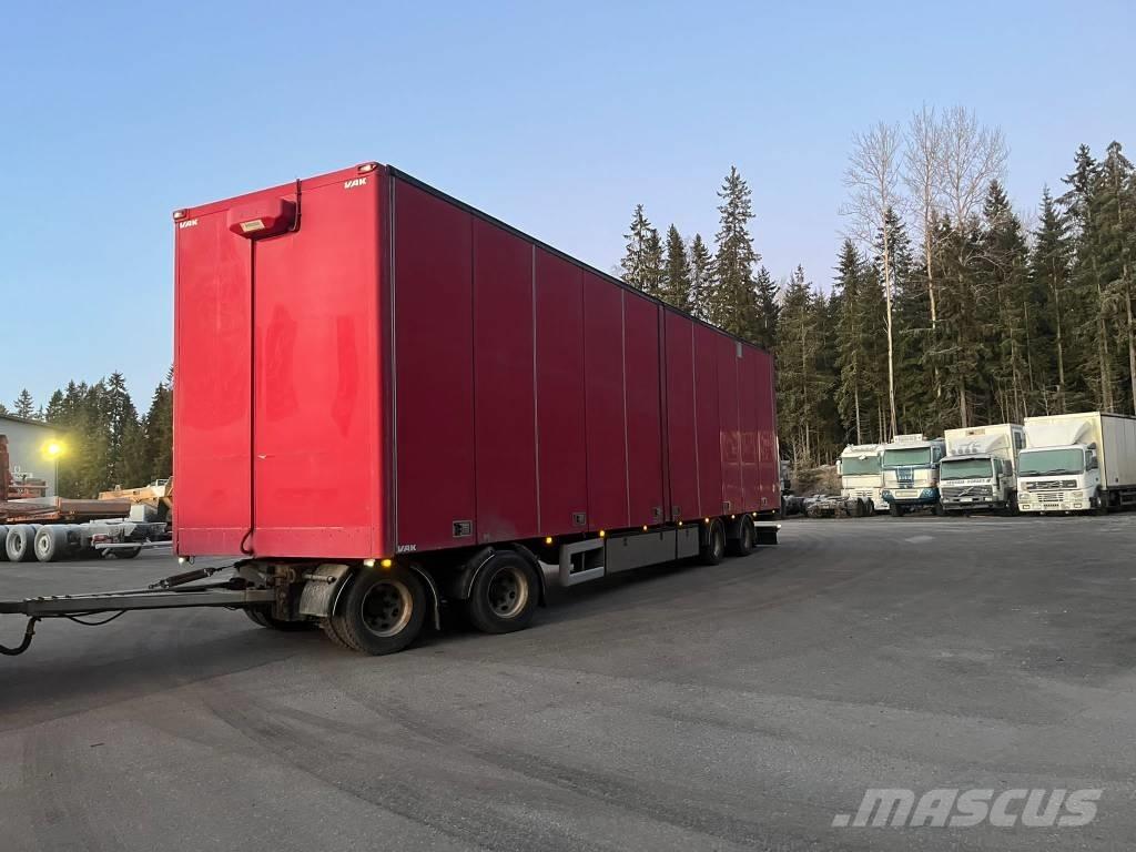 VAK V 4-40 Przyczepy ze skrzynią zamkniętą