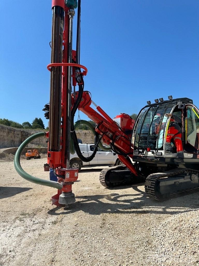 Sandvik DI 200 Ciężkie wiertnice