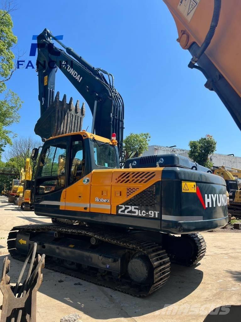 Hyundai 225LC-9t Koparki gąsienicowe