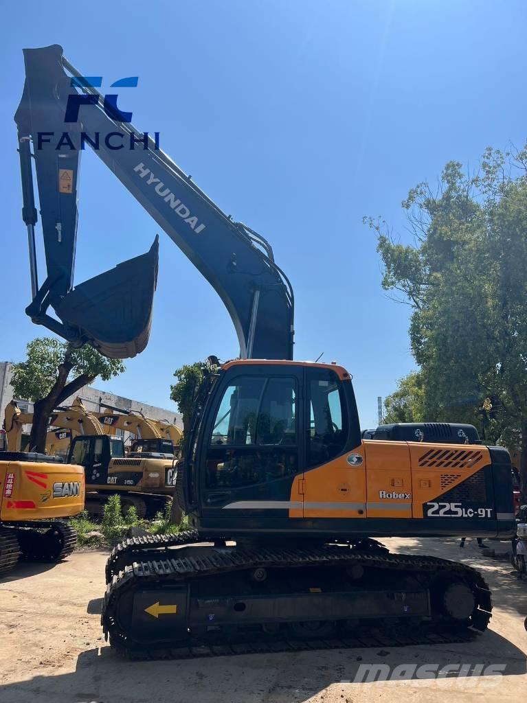 Hyundai 225LC-9t Koparki gąsienicowe