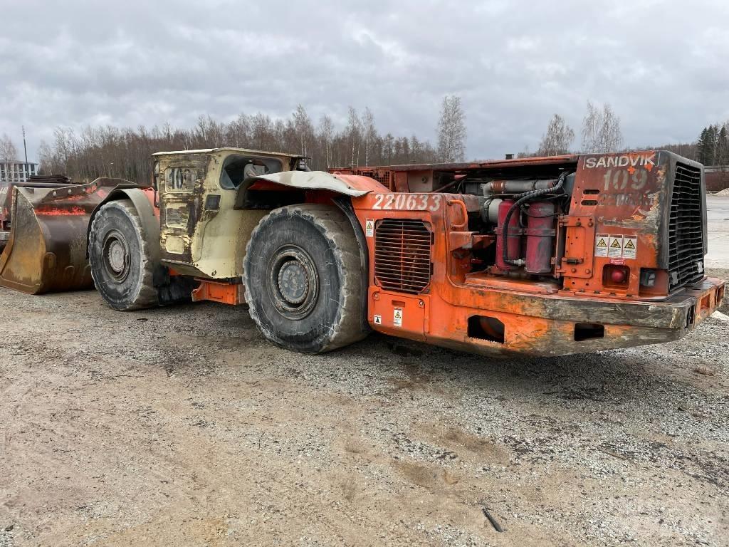 Sandvik LH 514 Ładowarki górnicze