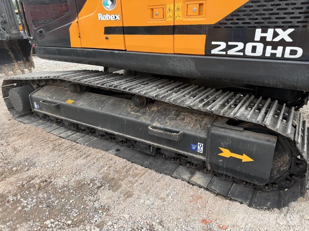 Hyundai HX 220 Koparki gąsienicowe