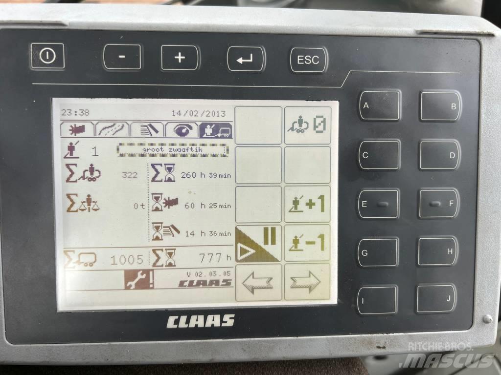 CLAAS Cargos 8500 Przyczepy samozaładowcze