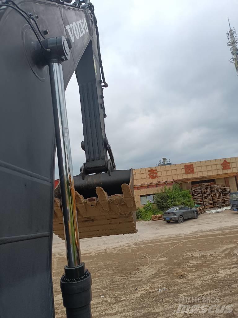 Volvo EC350DL Koparki gąsienicowe