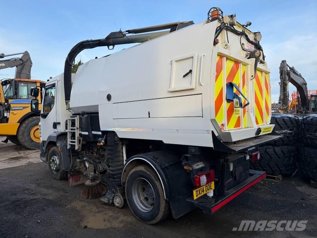 Johnston Sweeper Zamiatarki - Zgarniarki - Odśnieżarki