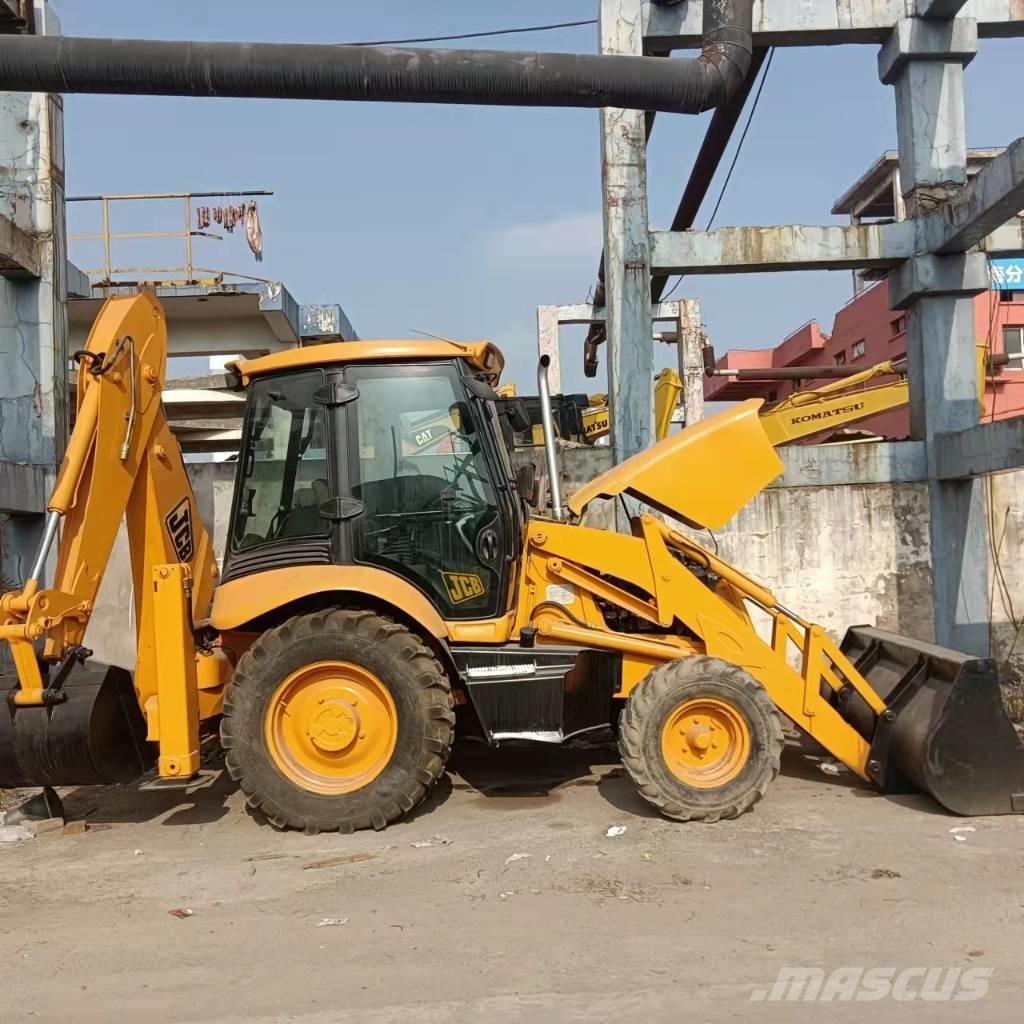 JCB 3CX Koparko-ładowarki