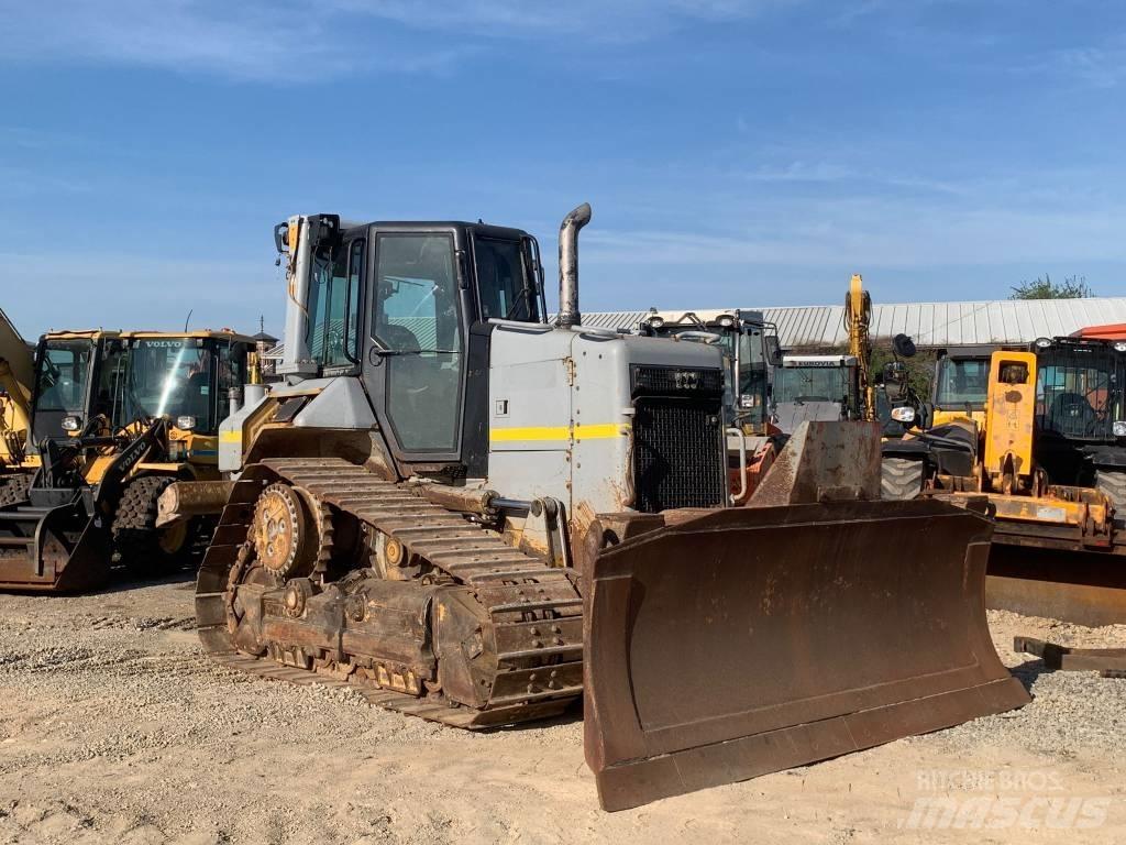 CAT D 6 N Spycharki gąsienicowe