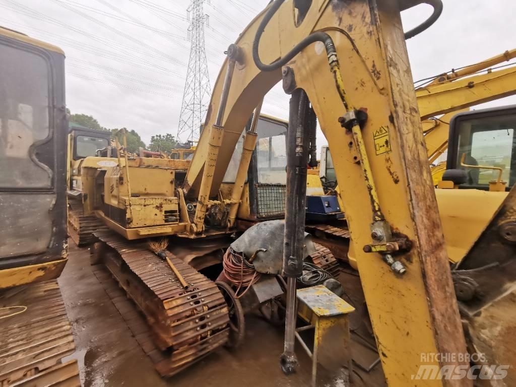 CAT E120B Koparki gąsienicowe