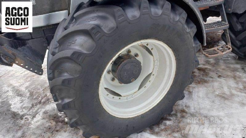 Valtra M150 Ciągniki rolnicze