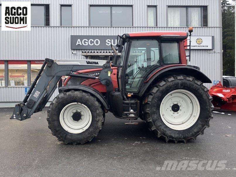 Valtra N121A Ciągniki rolnicze