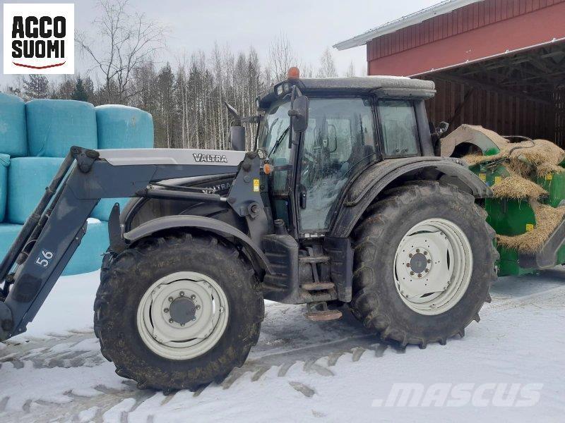 Valtra N141 H Ciągniki rolnicze