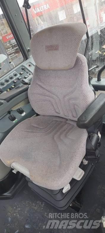 Valtra T150 Ciągniki rolnicze